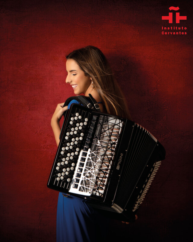 Accordionist Sofía Ros