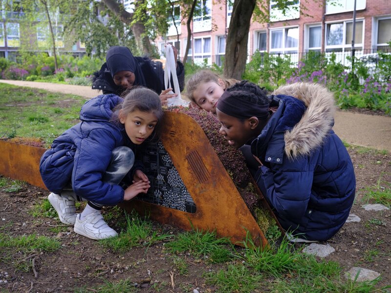 T(h)ree by HAQUE TAN - photo credit: Nick Turpin