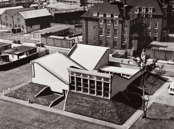 Dining and Assembly Hall, Brunswick Park, Stirling and Gowan (1962) - London County Council