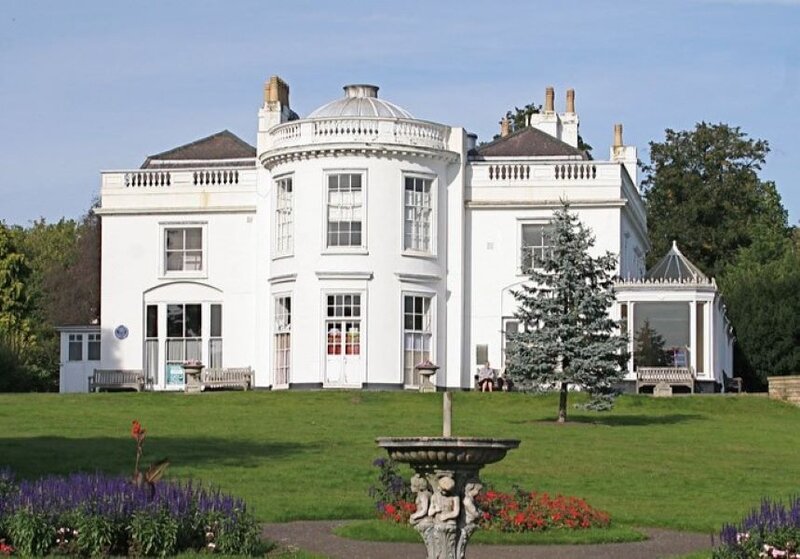 The White House - Norwood Grove.
