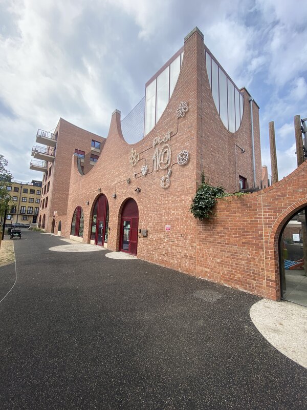 Plot 10 Somers Town, by Adam Khan Architects (photograph by Lettie Mckie)
