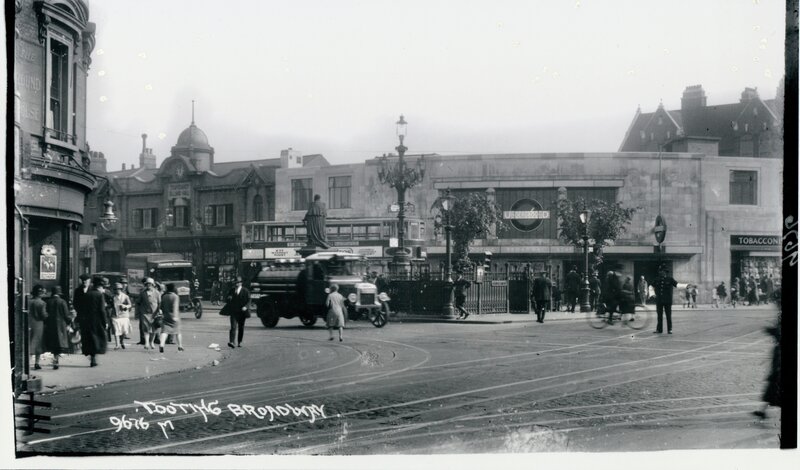 THG Tooting Broadway corner