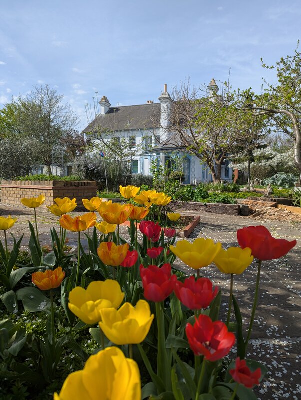 L'Arche Garden
