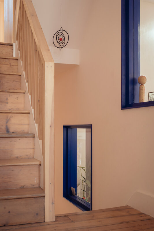 nimtim architects_Peek-a-Blue_©Jim Stephenson