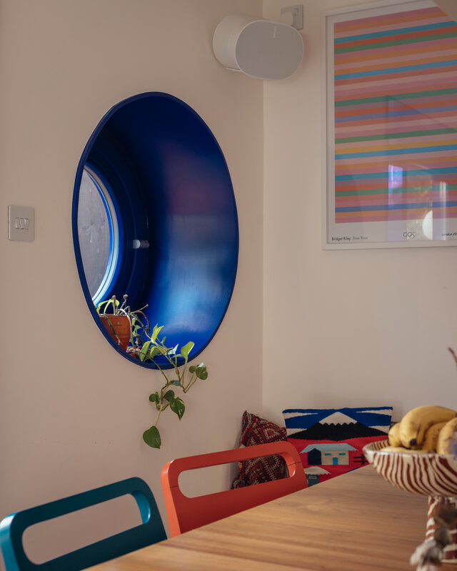 nimtim architects_Peek-a-Blue_©Jim Stephenson