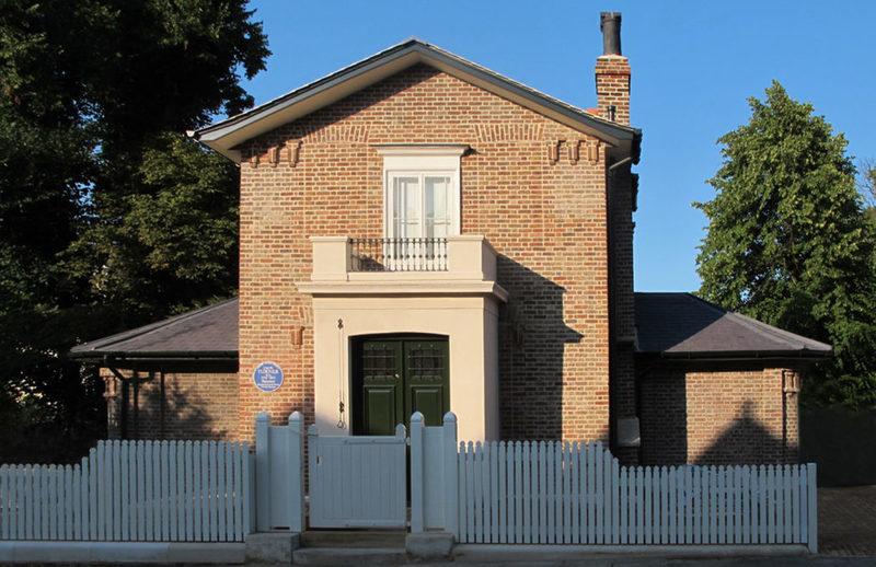 Sandycombe Lodge